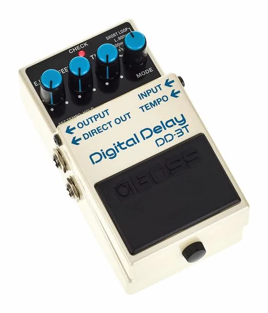 Boss DD-3T Digital Delay, dioda i przełącznik nożny