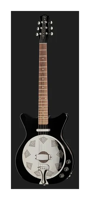 Danelectro 59 Resonator BK, korpus i lakier z bliska