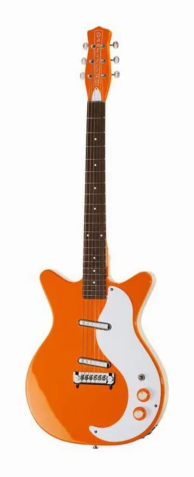 Danelectro 59M NOS+ DC OR sfotografowana frontalnie
