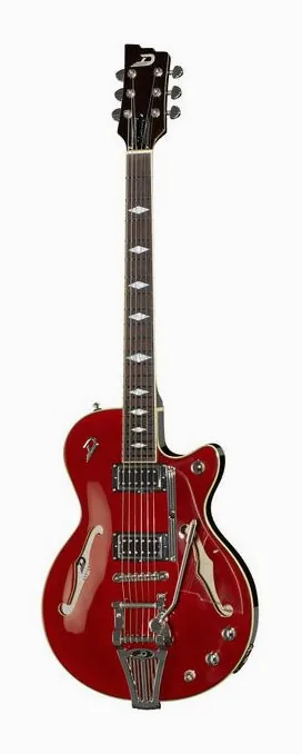 Duesenberg Starplayer TV Deluxe CR sfotografowana frontalnie