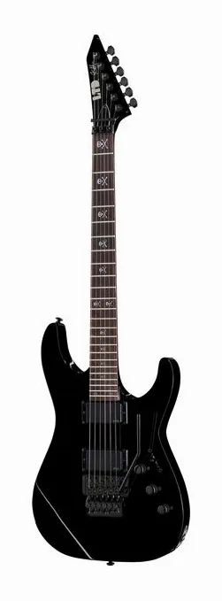 ESP LTD KH 602 BLK ujęta od przodu na neutralnym tle