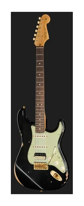 Fender 63 Strat Relic MBPW BK, przełącznik przetworników i gniazdo wyjściowe