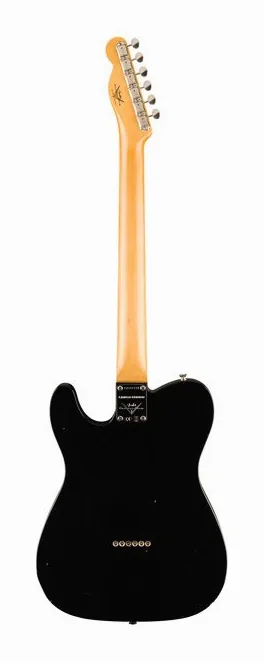 Fender 63 Telecaster V White JM LTD sfotografowana frontalnie