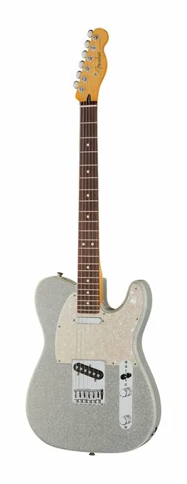 Fender 75th Anniv Player II Tele DDS ujęta od przodu na neutralnym tle