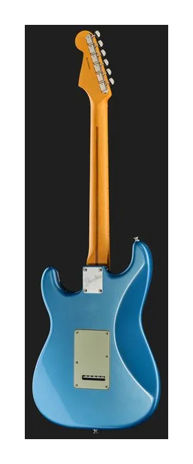 Fender Am Pro Clsc Strat MN FLPB, korpus i lakier z bliska