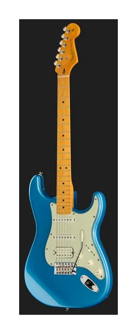 Fender Am Pro Clsc Strat HSS MN FLPB, przełącznik przetworników i gniazdo wyjściowe