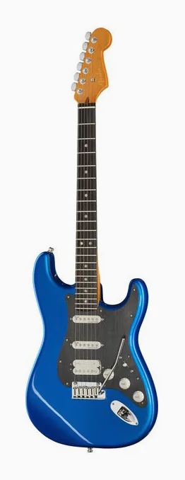Fender Am Ultra II Strat HSS EB NBL sfotografowana frontalnie