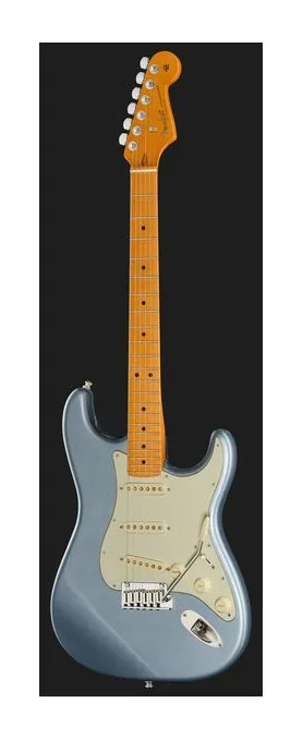 Fender Ultra Luxe 60s Strat MN IBM, mostek i klucze strojcze