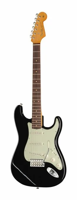 Fender Vintera III L 50s Strat AZG ujęta od przodu na neutralnym tle