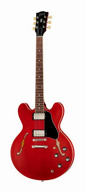 Gibson ES-335 Figured AN sfotografowana frontalnie