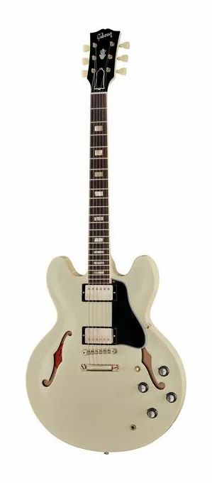 Gibson ES-335 Figured BBB widziana od przodu