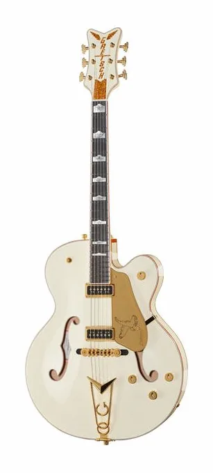 Gretsch G6136-55VS White Falcon ujęta od przodu na neutralnym tle