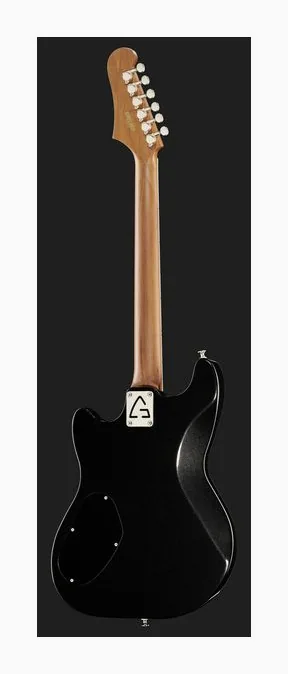 Guild Surfliner Deluxe Scarlett Red widziana od przodu