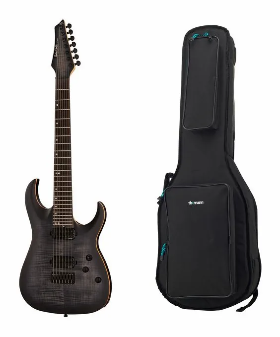 Harley Benton Amarok-7 BKNT Flame w/Bag ujęta od przodu na neutralnym tle