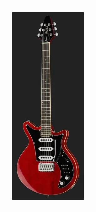 Harley Benton BM-75 Trans Red Deluxe w/Bag ujęta od przodu na neutralnym tle