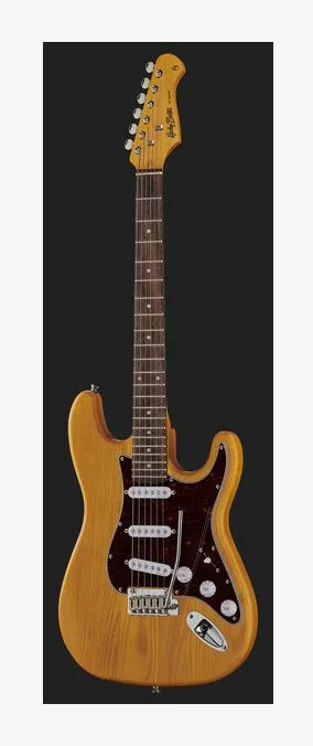 Harley Benton ST-90SA Swamp Ash DLX w/Bag sfotografowana frontalnie