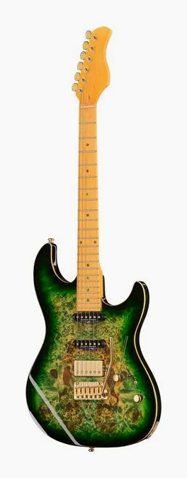 Larry Carlton S10 HSS Transparent Green ujęta od przodu na neutralnym tle