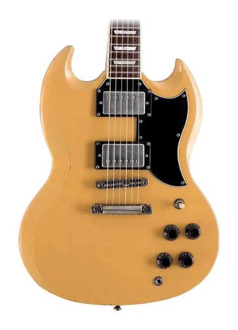 Maybach Albatroz 65-2 PAF TV Yellow sfotografowana frontalnie