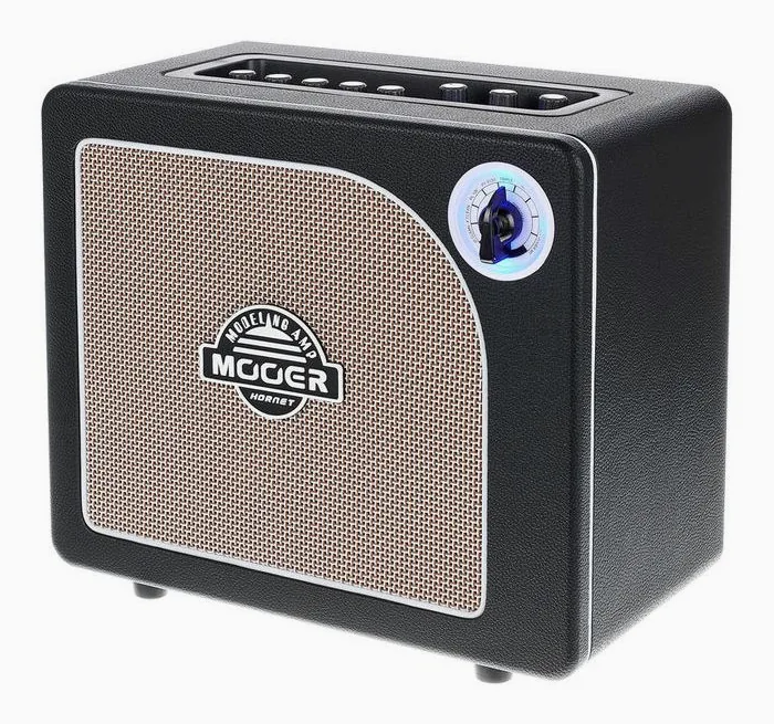 Mooer Hornet Modeling/BT Combo BLK widziana od przodu