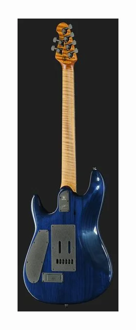 Music Man Cutlass 6 Jason Richardson WT, korpus i lakier z bliska
