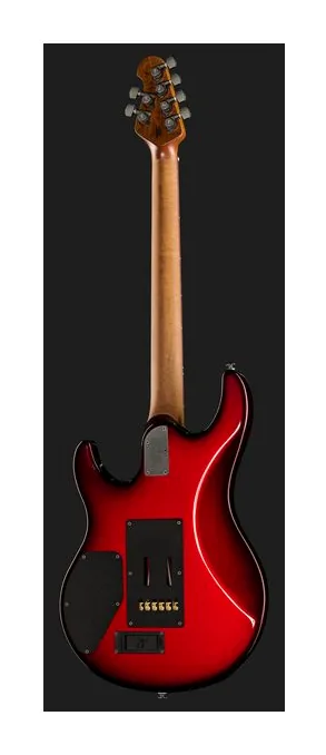 Music Man Luke IV SSS Redburst, profil boczny korpusu