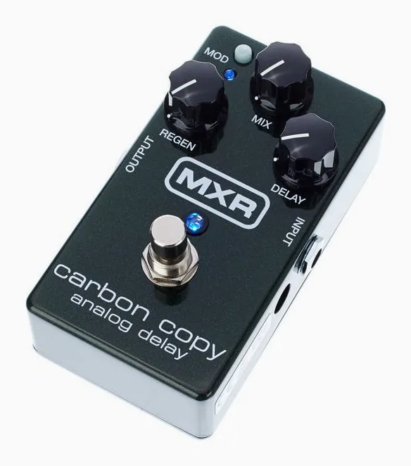 MXR M169 Carbon Copy Analog Delay widziana od przodu