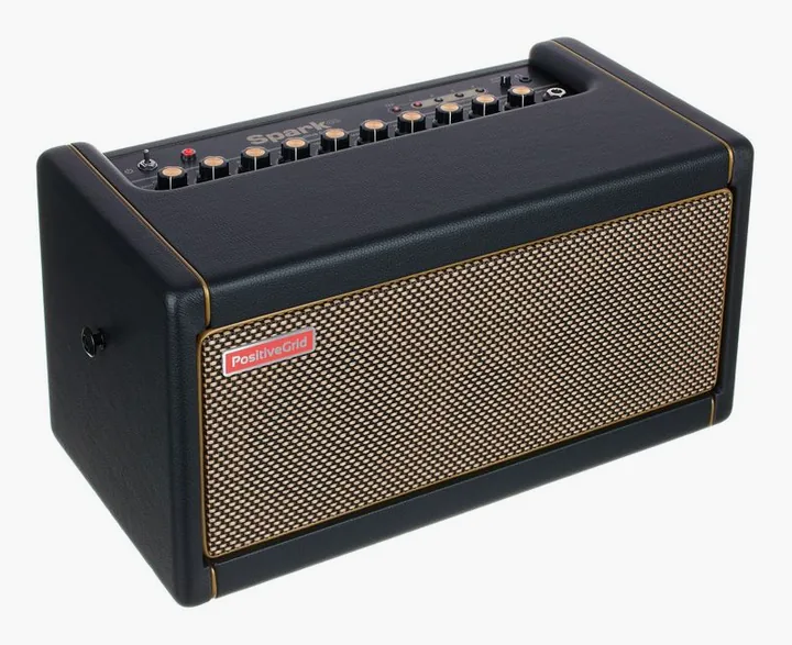 Positive Grid Spark 40 BK, panel sterowania z bliska