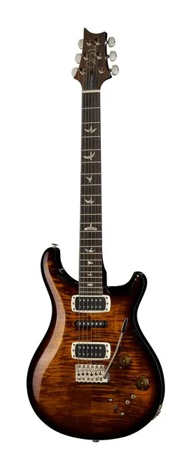 PRS Modern Eagle V BW ujęta od przodu na neutralnym tle