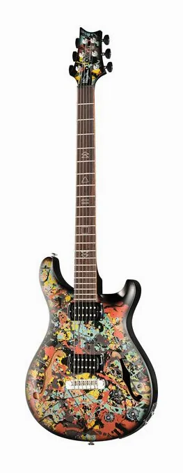 PRS SE Ed Sheeran Cosmic Splash ujęta od przodu na neutralnym tle