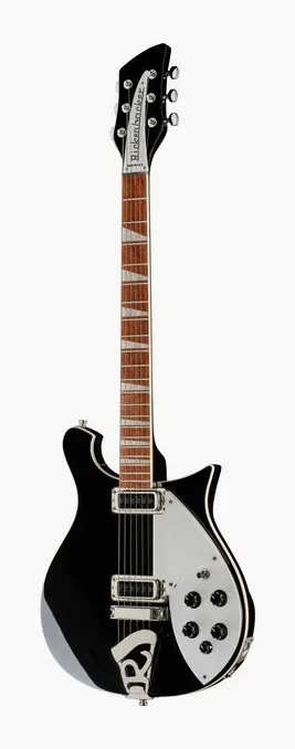 Rickenbacker 620 JG ujęta od przodu na neutralnym tle