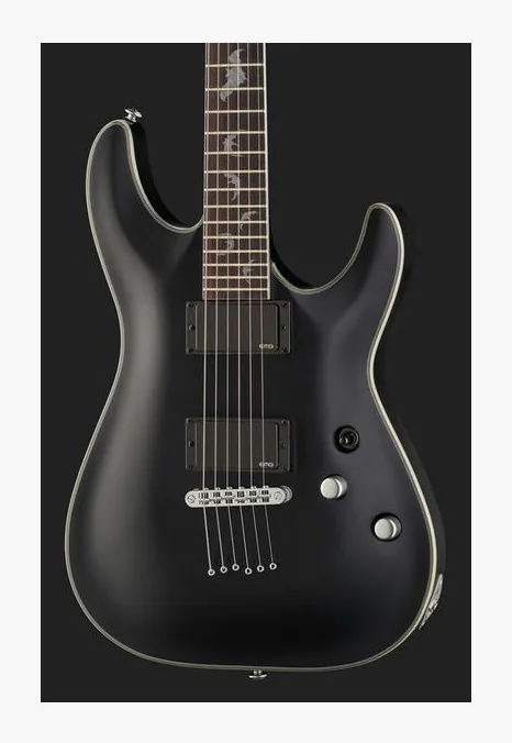 Schecter Damien Platinum 8 SBK sfotografowana frontalnie
