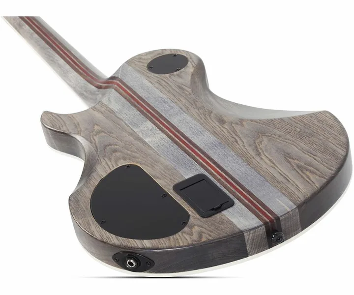 Schecter Solo II Custom ABSN sfotografowana frontalnie