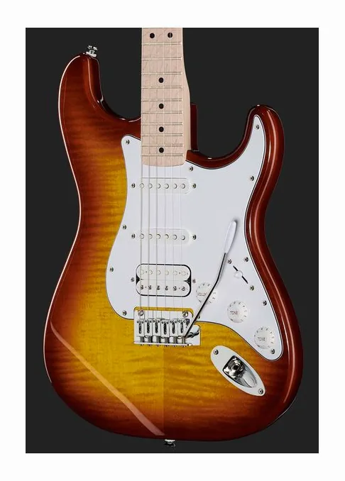 Squier Affinity Strat FMT HSS SS, mostek i klucze strojcze