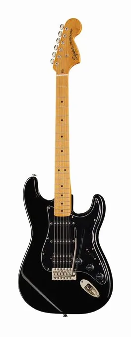 Squier CV 70s Strat HSS MN BLK widziana od przodu