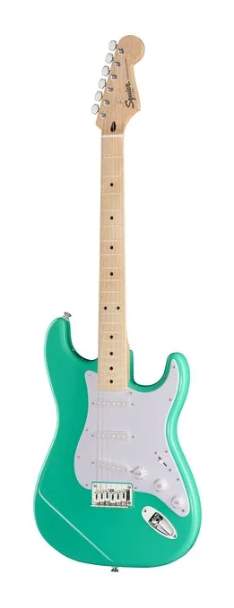 Squier Sonic Strat HT MN SFMG z bliska od przodu
