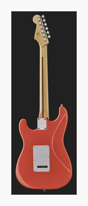 Squier Sonic Strat HT Arctic White widziana od przodu