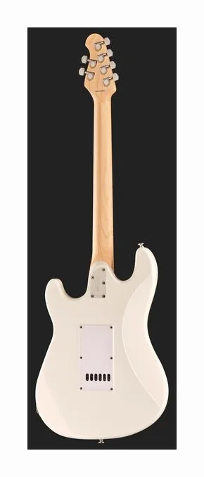 Sterling by Music Man Cutlass CT20HSS Electric Blue ujęta od przodu na neutralnym tle