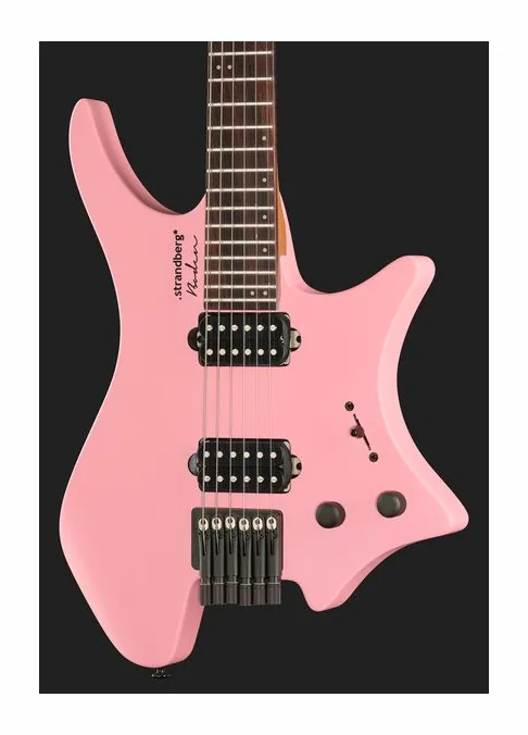 Strandberg Boden Essential 6 Coral Pink, główka z kluczami i logo