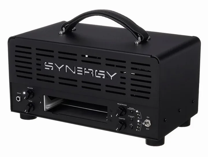 Synergy SYN-20IR Head, logo i wykończenie panelu przedniego