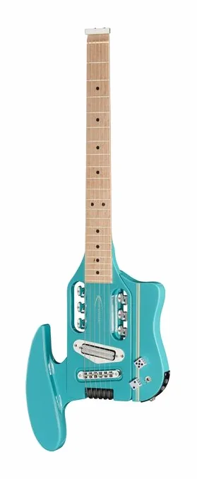 Traveler Guitar Speedster Deluxe Hot Rod Blue ujęta od przodu na neutralnym tle