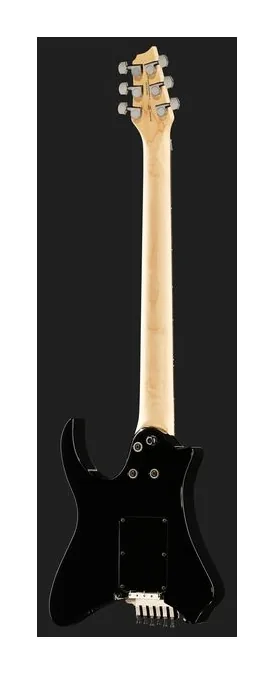 Traveler Guitar TR Vaibrant 88 DLX B, korpus i lakier z bliska