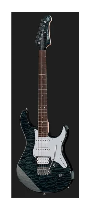 Yamaha Pacifica 212V FM TBS sfotografowana frontalnie