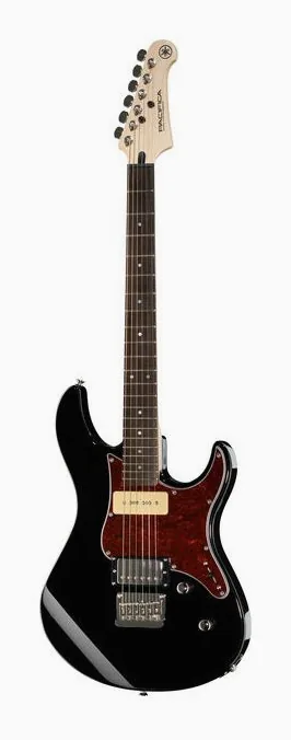Yamaha Pacifica 311H BK z bliska od przodu