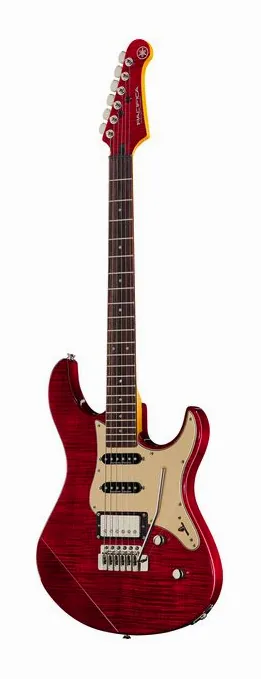 Yamaha Pacifica 612V II FMX FR ujęta od przodu na neutralnym tle