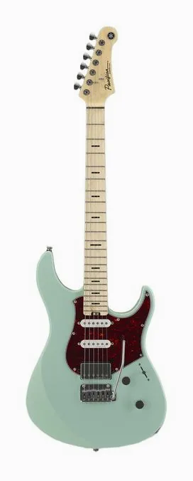 Yamaha Pacifica Std+12M Sonic Blue MF sfotografowana frontalnie