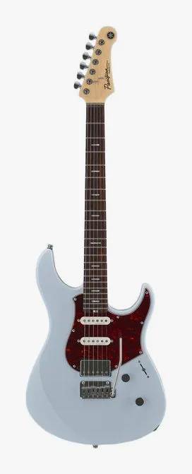 Yamaha Pacifica Std+12 Ice Blue RF sfotografowana frontalnie
